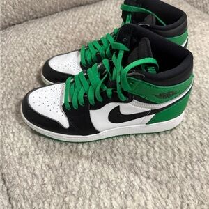 Nike Air Jordan 1 Retro OG Lucky Green High-Top Sneakers 6.5Y